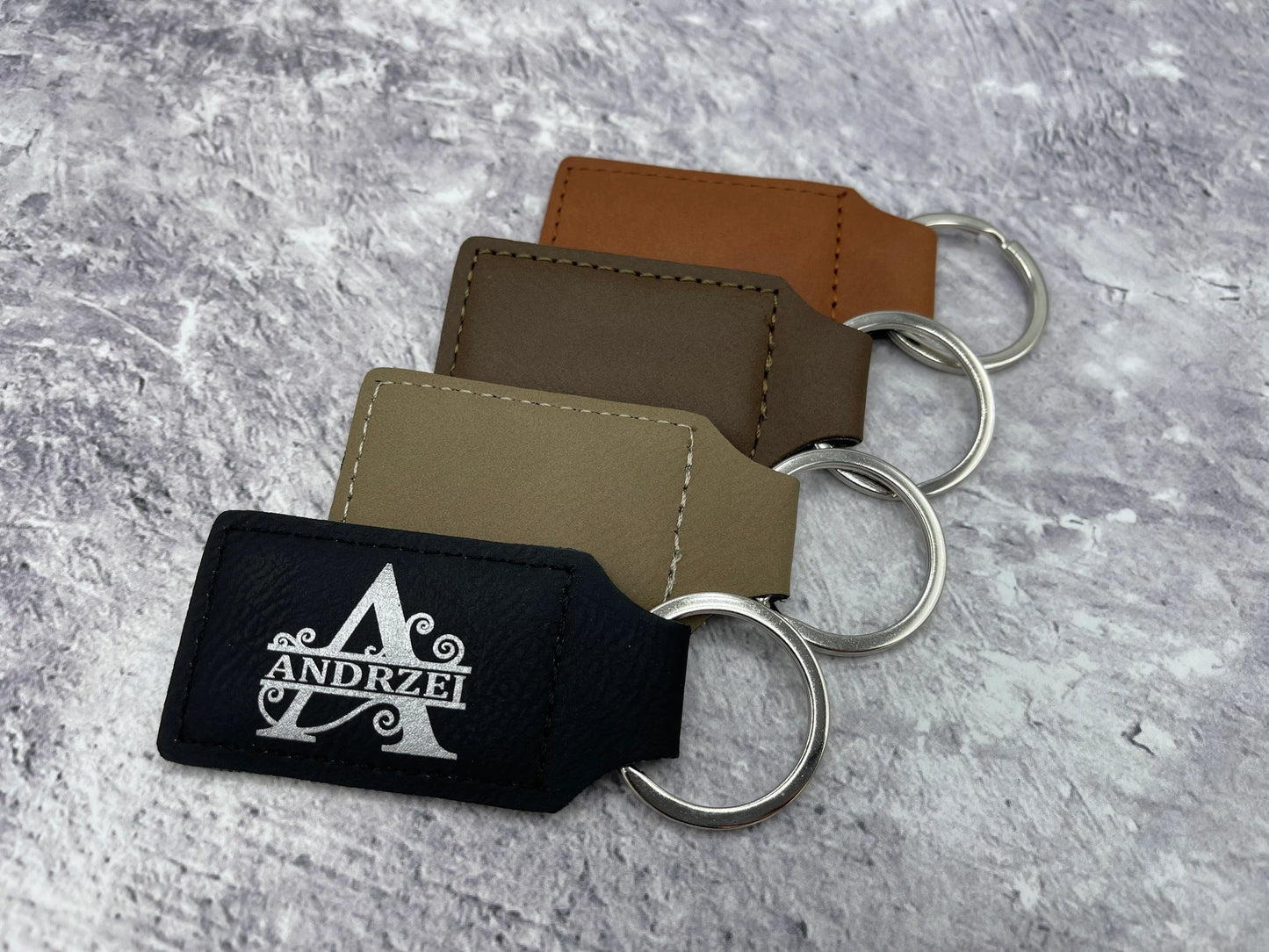 Keychain - Faux Leather - Name tag - Keyring - Personalised
